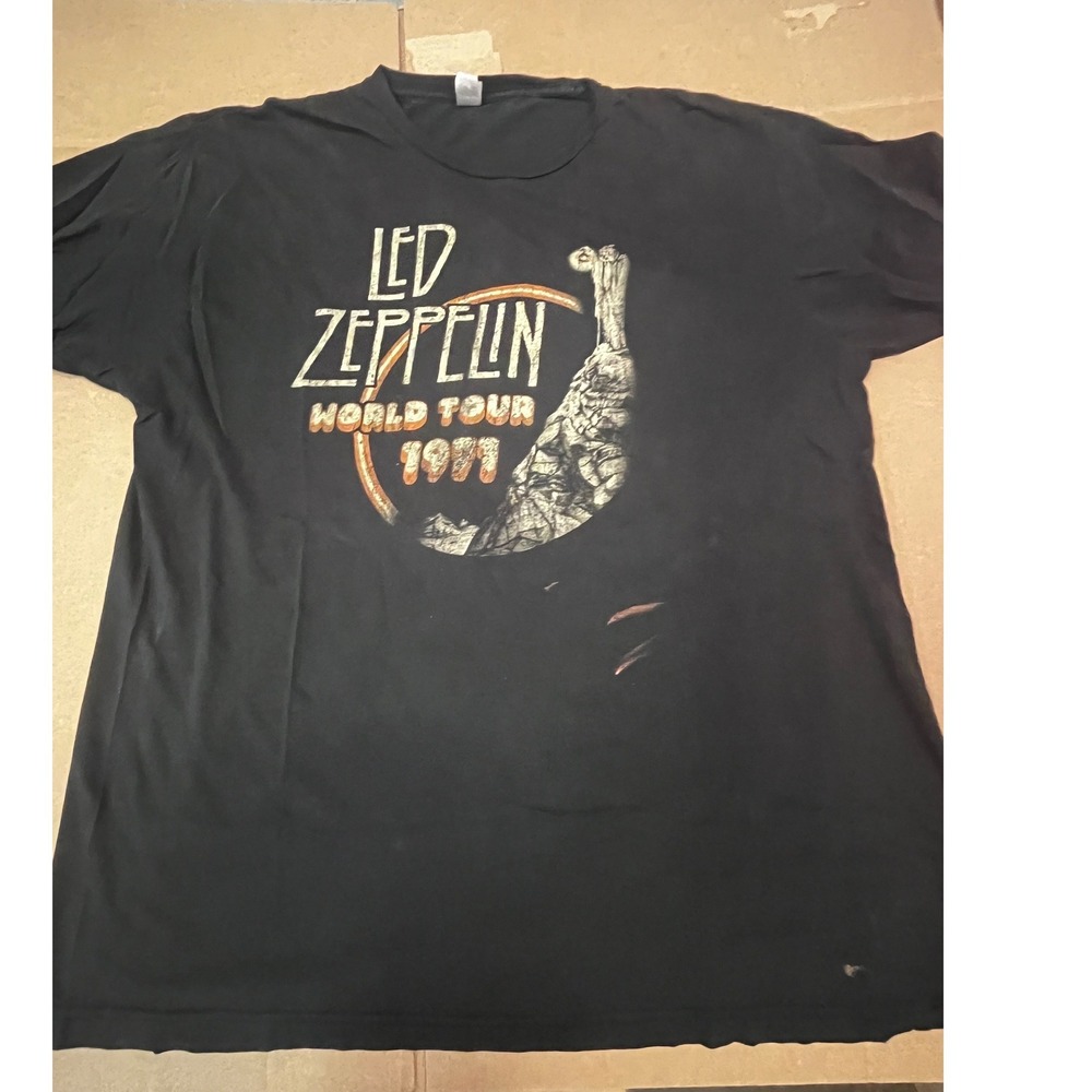 Y2K Led Zeppelin World Tour 1971 T-Shirt Tultex Black Mens L 2007 distressed